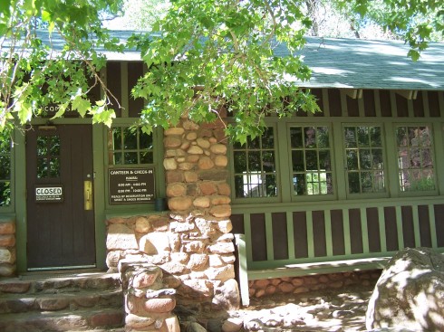 phantom ranch canteen